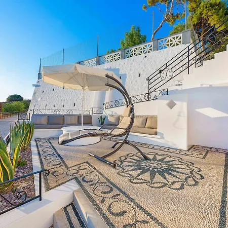 Shore Boutique Villa