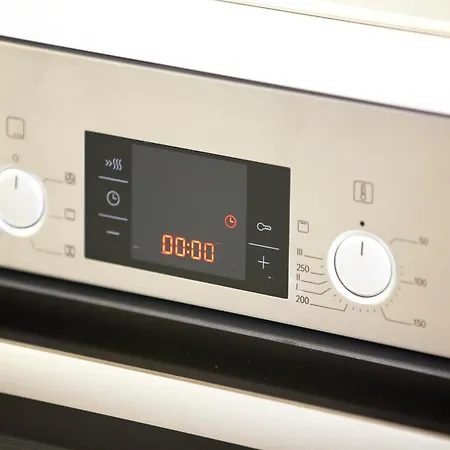 Vila Shore Boutique With Sea View