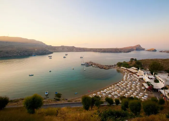 فيلة Shore Boutique With Sea View لينثوس