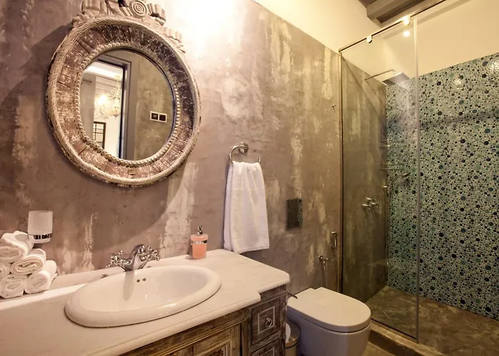 Willa Shore Boutique With Sea View *