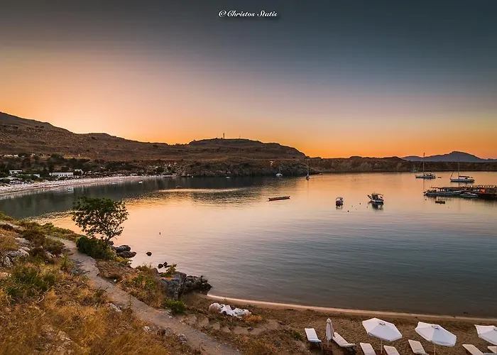 Shore Boutique With Sea View فيلة لينثوس