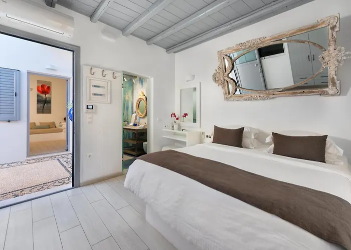 Shore Boutique With Sea View لينثوس