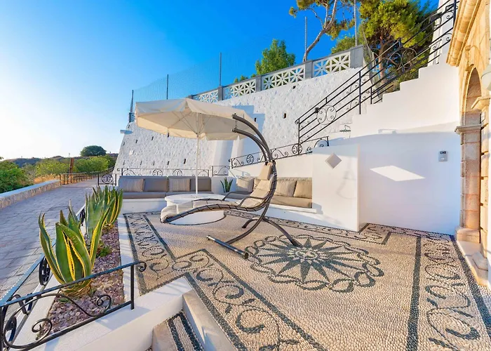 Shore Boutique With Sea View Villa