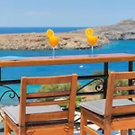 Shore Boutique With Sea View *