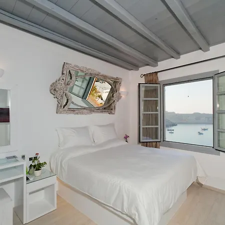 וילה Shore Boutique With Sea View *